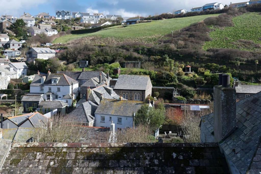 Scuppers, Port Isaac Bay Holidays Luaran gambar